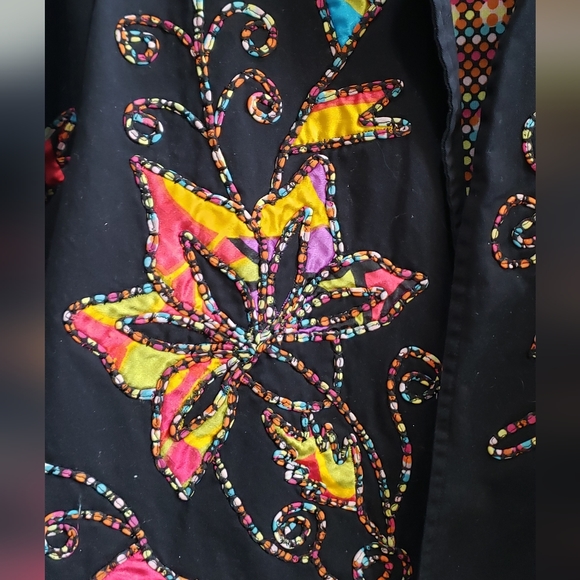 Draper's & Damon's black with floral patch work size 1x - Picture 6 of 7